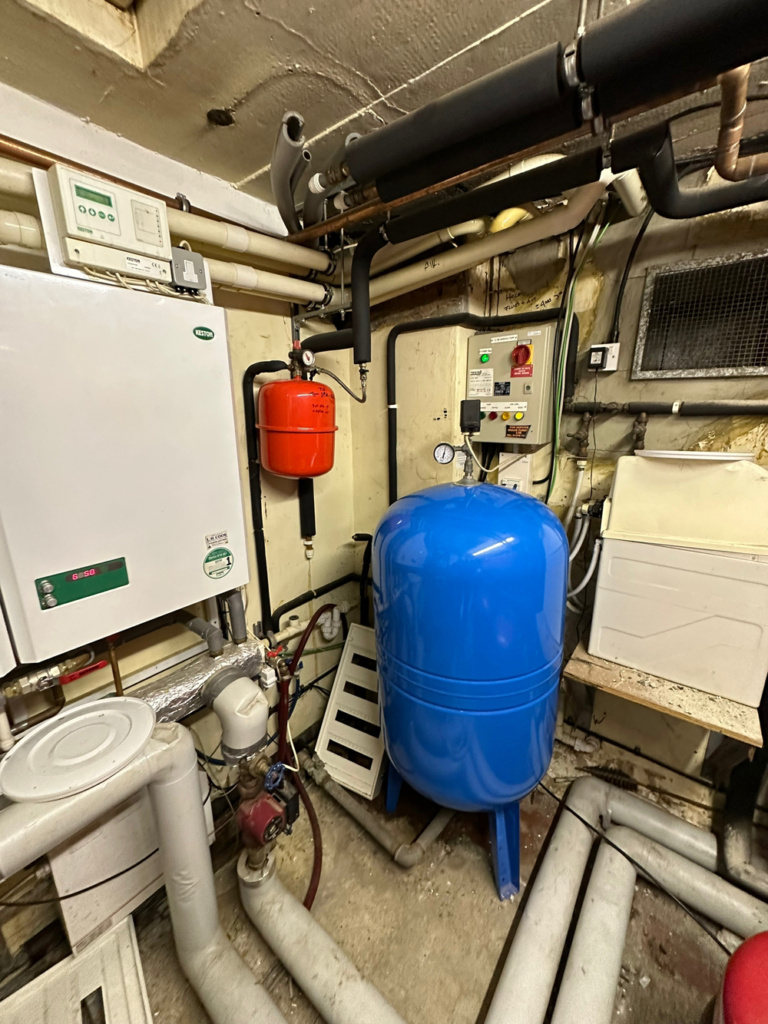 air source heat pump installer